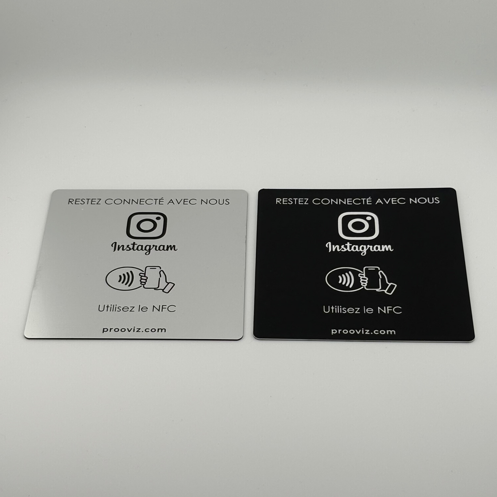 Plaque NFC Instagram / Adhésive 12 × 12 cm
