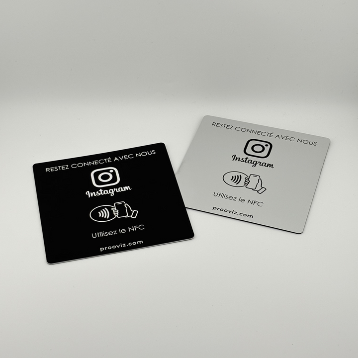 Plaque NFC Instagram / Adhésive 12 × 12 cm